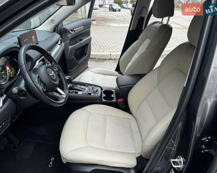 Серый Мазда СХ-5, объемом двигателя 2.5 л и пробегом 44 тыс. км за 21999 $, фото 8 на Automoto.ua