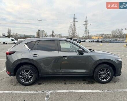 Сірий Мазда СХ-5, об'ємом двигуна 2 л та пробігом 41 тис. км за 24500 $, фото 5 на Automoto.ua