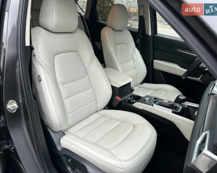 Сірий Мазда СХ-5, об'ємом двигуна 2.5 л та пробігом 46 тис. км за 23000 $, фото 17 на Automoto.ua