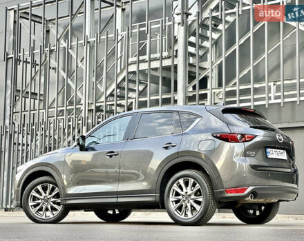 Серый Мазда СХ-5, объемом двигателя 2.5 л и пробегом 50 тыс. км за 29900 $, фото 3 на Automoto.ua