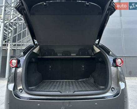 Серый Мазда СХ-5, объемом двигателя 2.5 л и пробегом 50 тыс. км за 29900 $, фото 45 на Automoto.ua