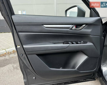 Серый Мазда СХ-5, объемом двигателя 2.5 л и пробегом 44 тыс. км за 21999 $, фото 6 на Automoto.ua