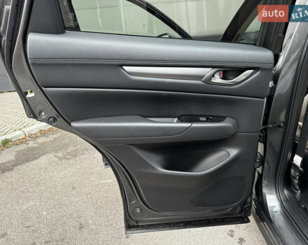 Серый Мазда СХ-5, объемом двигателя 2.5 л и пробегом 44 тыс. км за 21999 $, фото 9 на Automoto.ua