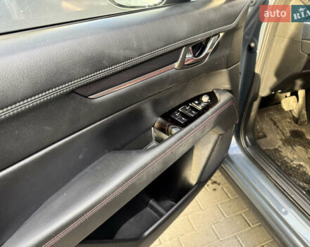 Серый Мазда СХ-5, объемом двигателя 2.49 л и пробегом 69 тыс. км за 21990 $, фото 24 на Automoto.ua