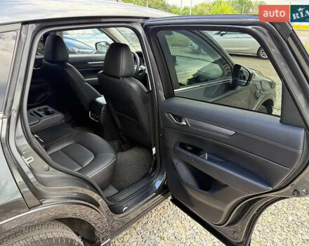 Мазда СХ-5 2023 в Черновцах на Automoto.ua Серый Мазда СХ-5, объемом двигателя 2.49 л и пробегом 15 тыс. км за 26000 $, фото 10 на Automoto.ua