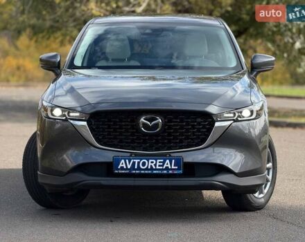 Серый Мазда СХ-5, объемом двигателя 2.49 л и пробегом 15 тыс. км за 27000 $, фото 2 на Automoto.ua