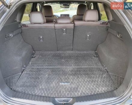 Мазда СХ-5 2023 в Ивано-Франковске на Automoto.ua Серый Мазда СХ-5, объемом двигателя 2.5 л и пробегом 31 тыс. км за 29950 $, фото 22 на Automoto.ua