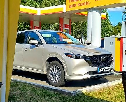 Серый Мазда СХ-5, объемом двигателя 2.5 л и пробегом 15 тыс. км за 27500 $, фото 1 на Automoto.ua