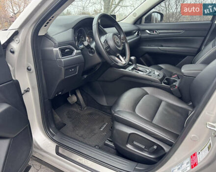 Серый Мазда СХ-5, объемом двигателя 2.49 л и пробегом 14 тыс. км за 28800 $, фото 12 на Automoto.ua