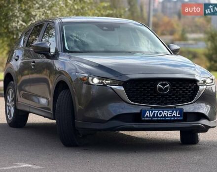 Серый Мазда СХ-5, объемом двигателя 2.49 л и пробегом 15 тыс. км за 27000 $, фото 3 на Automoto.ua