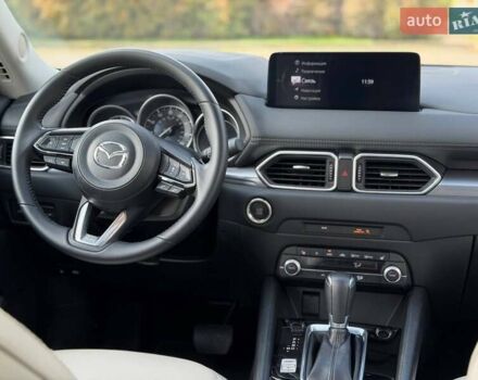 Серый Мазда СХ-5, объемом двигателя 2.49 л и пробегом 15 тыс. км за 27000 $, фото 46 на Automoto.ua
