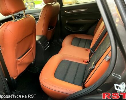 Серый Мазда СХ-5, объемом двигателя 2.5 л и пробегом 0 тыс. км за 32000 $, фото 4 на Automoto.ua