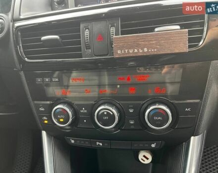 Серый Мазда СХ-5, объемом двигателя 2.19 л и пробегом 234 тыс. км за 12500 $, фото 1 на Automoto.ua