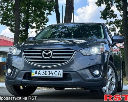 Серый Мазда СХ-5, объемом двигателя 2.2 л и пробегом 179 тыс. км за 15400 $, фото 1 на Automoto.ua