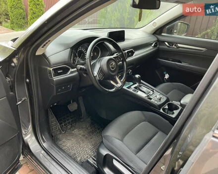 Мазда СХ-5 2018 у Києві на Automoto.ua Сірий Мазда СХ-5, об'ємом двигуна 2.19 л та пробігом 93 тис. км за 20500 $, фото 1 на Automoto.ua