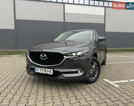 Серый Мазда СХ-5, объемом двигателя 2 л и пробегом 94 тыс. км за 21150 $, фото 1 на Automoto.ua