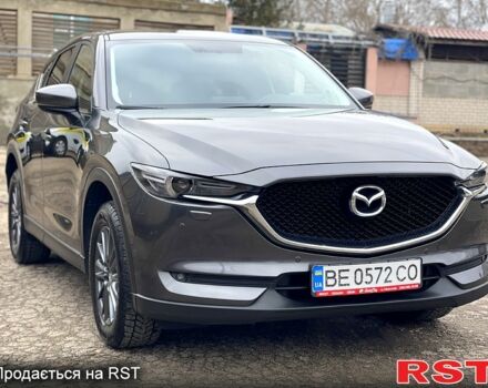 Серый Мазда СХ-5, объемом двигателя 2.5 л и пробегом 8300 тыс. км за 22400 $, фото 1 на Automoto.ua