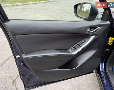 Синий Мазда СХ-5, объемом двигателя 2.19 л и пробегом 275 тыс. км за 12500 $, фото 32 на Automoto.ua