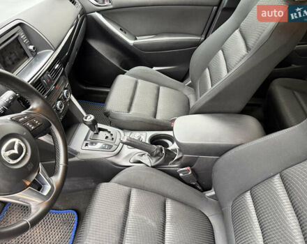 Синий Мазда СХ-5, объемом двигателя 2.19 л и пробегом 275 тыс. км за 12500 $, фото 31 на Automoto.ua