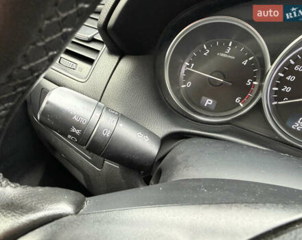 Синий Мазда СХ-5, объемом двигателя 2.19 л и пробегом 275 тыс. км за 12500 $, фото 38 на Automoto.ua