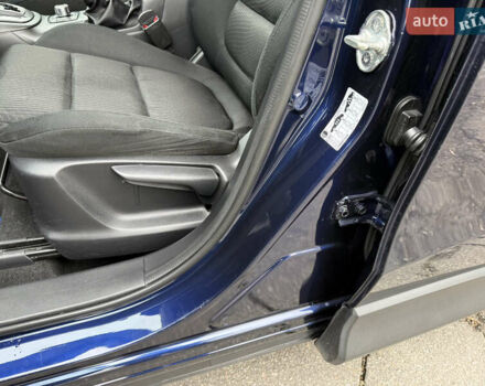 Синий Мазда СХ-5, объемом двигателя 2.19 л и пробегом 275 тыс. км за 12500 $, фото 33 на Automoto.ua