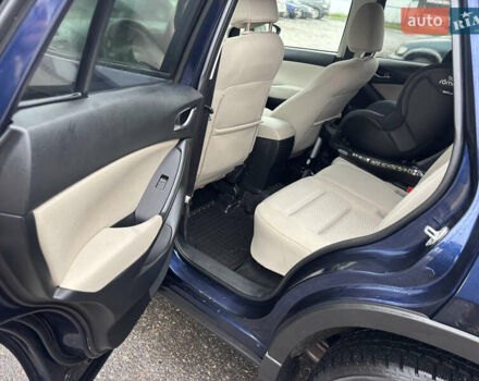 Синий Мазда СХ-5, объемом двигателя 2 л и пробегом 157 тыс. км за 10900 $, фото 6 на Automoto.ua