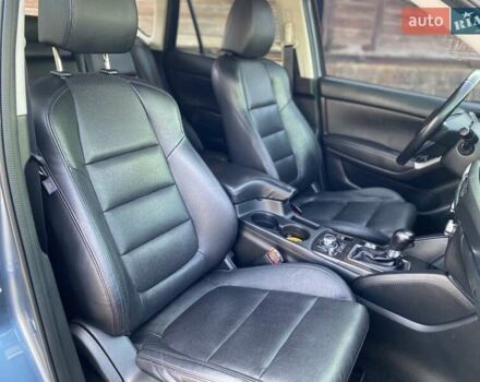 Мазда СХ-5 2015 в Бердичеве на Automoto.ua Синий Мазда СХ-5, объемом двигателя 2.49 л и пробегом 133 тыс. км за 14000 $, фото 22 на Automoto.ua