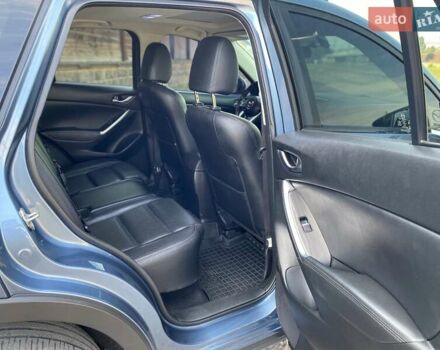 Мазда СХ-5 2015 в Бердичеве на Automoto.ua Синий Мазда СХ-5, объемом двигателя 2.49 л и пробегом 133 тыс. км за 14000 $, фото 25 на Automoto.ua