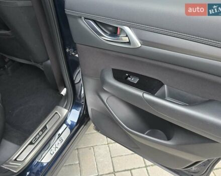 Синій Мазда СХ-5, об'ємом двигуна 2 л та пробігом 84 тис. км за 19300 $, фото 41 на Automoto.ua