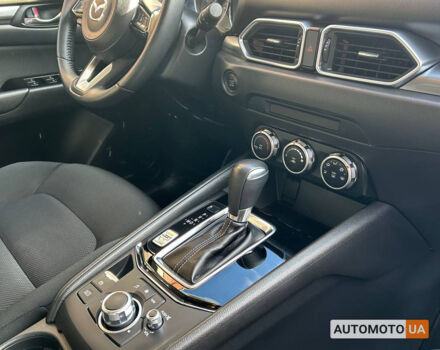 Мазда СХ-5 2018 в Черновцах на Automoto.ua Синий Мазда СХ-5, объемом двигателя 2.5 л и пробегом 26 тыс. км за 19400 $, фото 12 на Automoto.ua