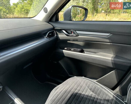 Синий Мазда СХ-5, объемом двигателя 2.49 л и пробегом 28 тыс. км за 31700 $, фото 26 на Automoto.ua