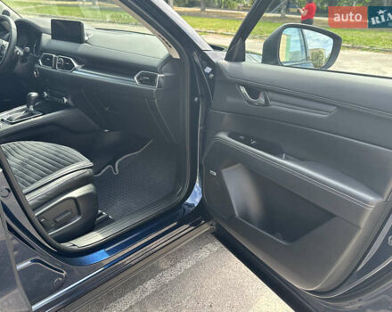 Синий Мазда СХ-5, объемом двигателя 2.49 л и пробегом 28 тыс. км за 31700 $, фото 53 на Automoto.ua