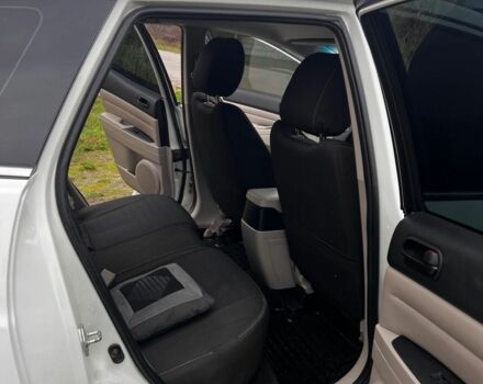 Білий Мазда СХ-7, об'ємом двигуна 2.5 л та пробігом 247 тис. км за 9300 $, фото 11 на Automoto.ua