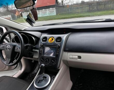 Білий Мазда СХ-7, об'ємом двигуна 2.5 л та пробігом 247 тис. км за 9300 $, фото 16 на Automoto.ua