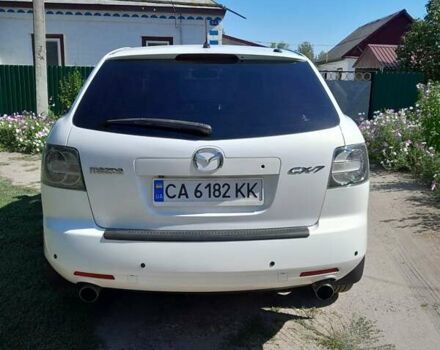 Белый Мазда СХ-7, объемом двигателя 2.3 л и пробегом 161 тыс. км за 7400 $, фото 4 на Automoto.ua
