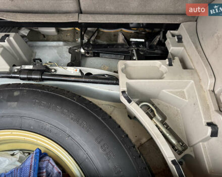 Белый Мазда СХ-7, объемом двигателя 2.3 л и пробегом 297 тыс. км за 4500 $, фото 6 на Automoto.ua