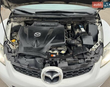 Белый Мазда СХ-7, объемом двигателя 2.3 л и пробегом 297 тыс. км за 4500 $, фото 9 на Automoto.ua