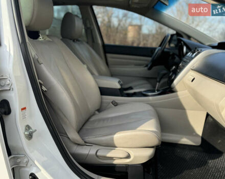 Білий Мазда СХ-7, об'ємом двигуна 2.49 л та пробігом 350 тис. км за 8200 $, фото 29 на Automoto.ua