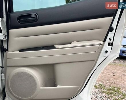 Білий Мазда СХ-7, об'ємом двигуна 2.5 л та пробігом 165 тис. км за 8700 $, фото 31 на Automoto.ua