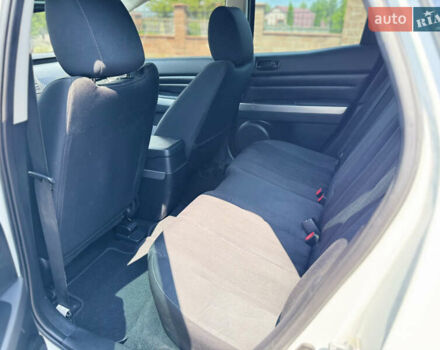 Белый Мазда СХ-7, объемом двигателя 2.2 л и пробегом 299 тыс. км за 7950 $, фото 22 на Automoto.ua