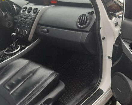 Белый Мазда СХ-7, объемом двигателя 2.26 л и пробегом 165 тыс. км за 8700 $, фото 14 на Automoto.ua