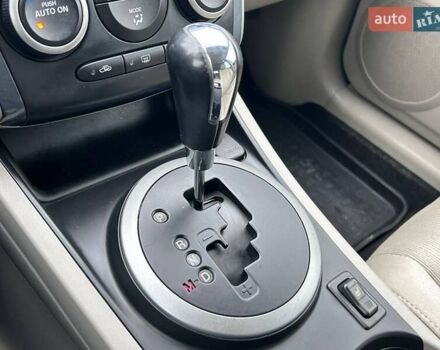 Білий Мазда СХ-7, об'ємом двигуна 2.5 л та пробігом 165 тис. км за 8700 $, фото 24 на Automoto.ua