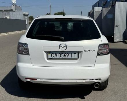 Белый Мазда СХ-7, объемом двигателя 2.5 л и пробегом 139 тыс. км за 8900 $, фото 5 на Automoto.ua