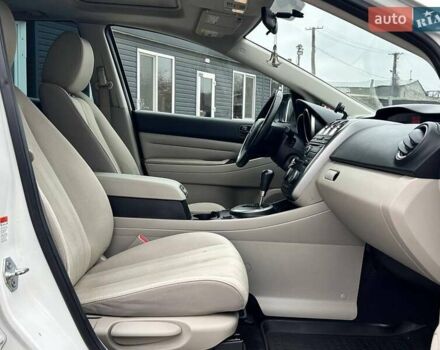 Білий Мазда СХ-7, об'ємом двигуна 2.5 л та пробігом 165 тис. км за 8700 $, фото 34 на Automoto.ua