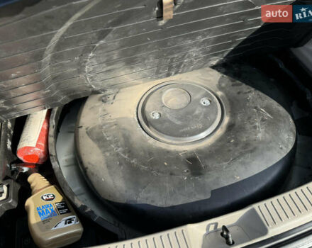 Білий Мазда СХ-7, об'ємом двигуна 2.49 л та пробігом 350 тис. км за 8200 $, фото 43 на Automoto.ua