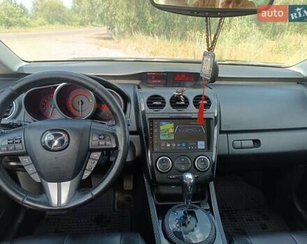 Белый Мазда СХ-7, объемом двигателя 2.26 л и пробегом 219 тыс. км за 8900 $, фото 7 на Automoto.ua