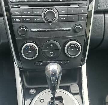 Белый Мазда СХ-7, объемом двигателя 2.26 л и пробегом 193 тыс. км за 8500 $, фото 31 на Automoto.ua