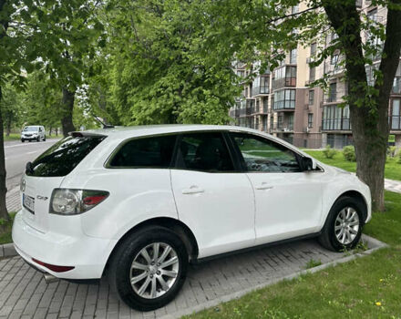 Белый Мазда СХ-7, объемом двигателя 2.49 л и пробегом 240 тыс. км за 9500 $, фото 4 на Automoto.ua