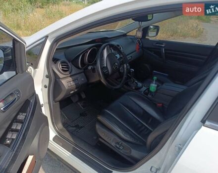 Белый Мазда СХ-7, объемом двигателя 2.26 л и пробегом 219 тыс. км за 8900 $, фото 9 на Automoto.ua