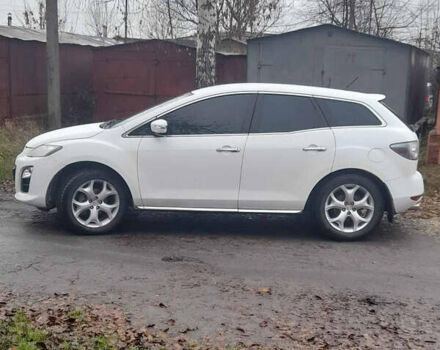 Белый Мазда СХ-7, объемом двигателя 2.26 л и пробегом 165 тыс. км за 8700 $, фото 3 на Automoto.ua